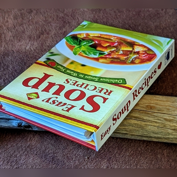 Easy Soup Recipes To Warm Your ❤️ By Cookbook Recourses LLC - Picture 4 of 14